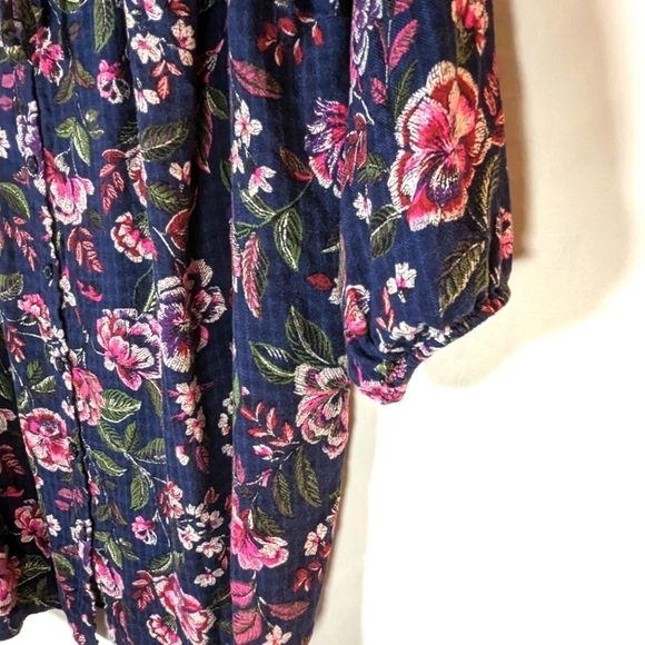 Torrid Crinkle Gauze Cold Shoulder Tie-Front Top Blue With Floral Print Size 2 - Picture 8 of 12